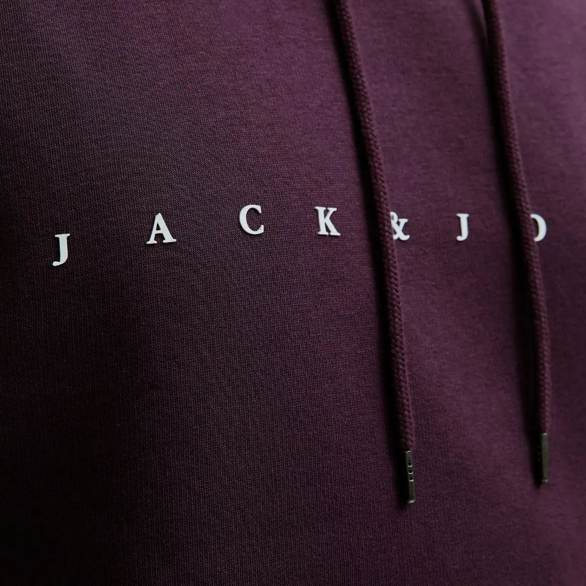 Velká pánská mikina přes hlavu s kapucí s nápisem Jack &amp; Jones 12243527 švestková