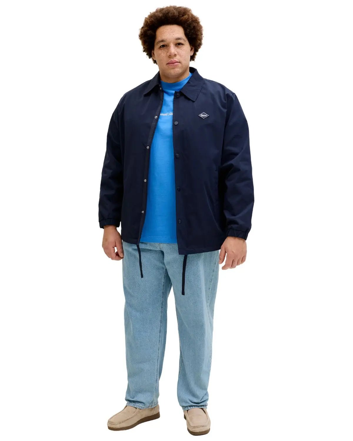 Duża męska lekka kurtka przejściowa z powłoką przeciwdeszczową Jack &amp; Jones 12292980 granatowa