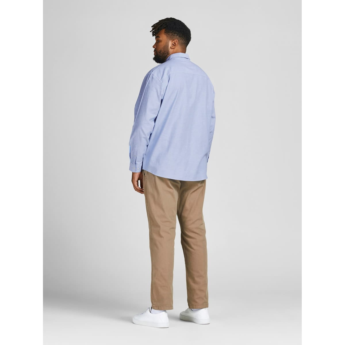 Duża koszula męska z długim rękawem gładka Jack &amp; Jones 12190444 błękitna