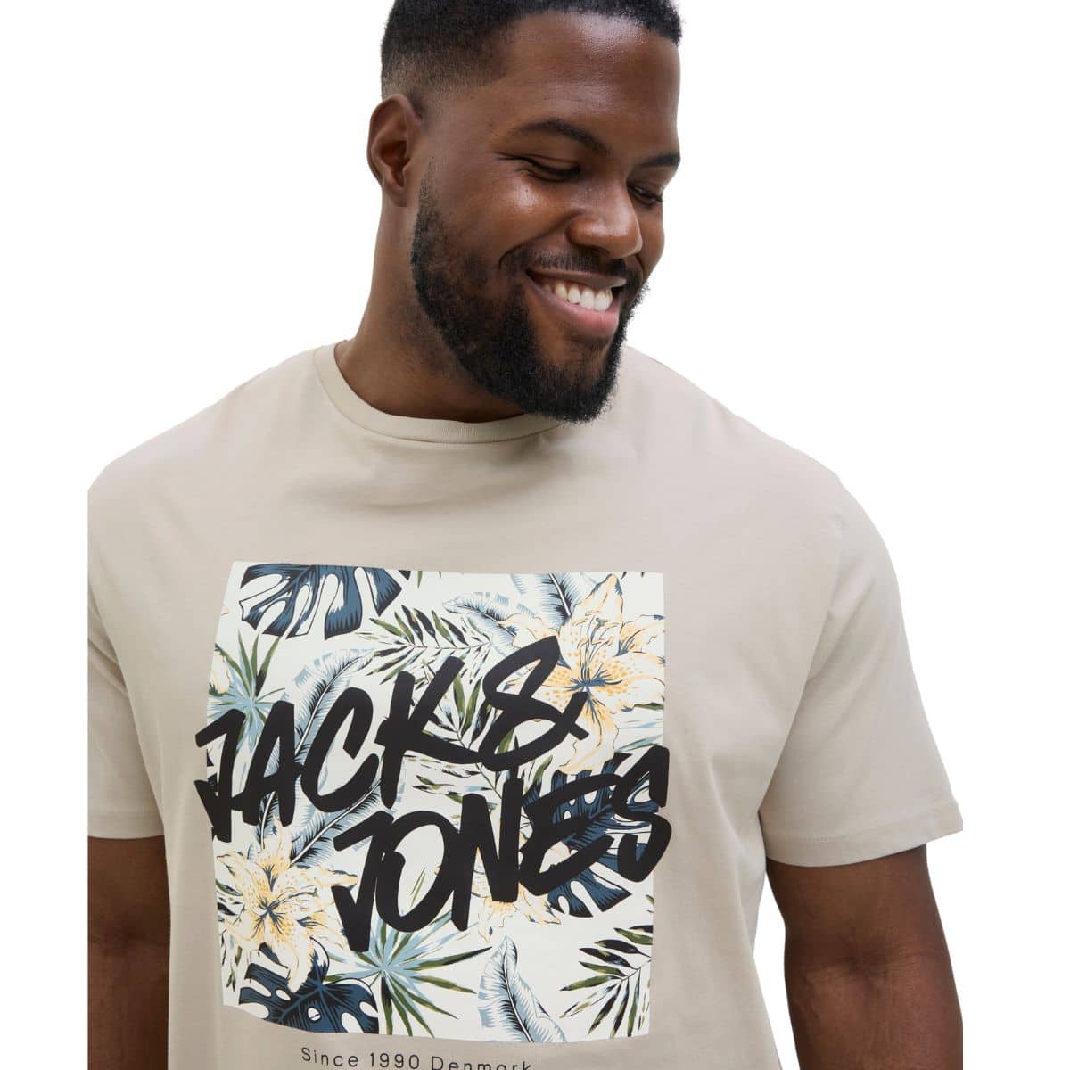 Velké pánské tričko s potiskem a nápisem Jack &amp; Jones 12275757 béžová