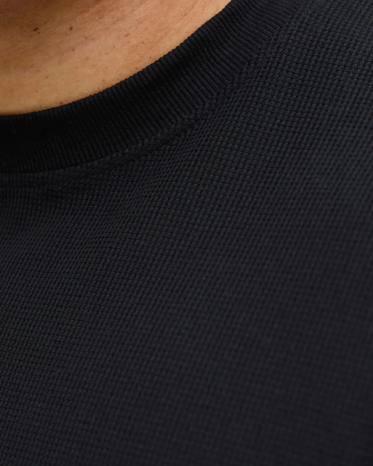  Velké pánské strukturované tričko s krátkým rukávem Jack &amp; Jones 12294528 černé