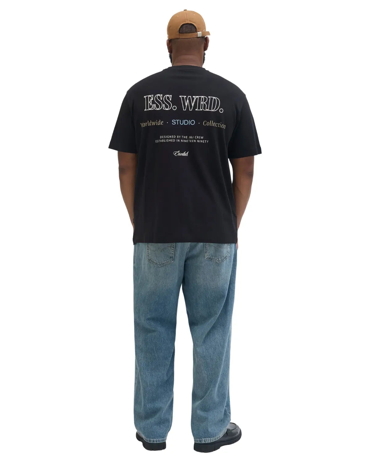 Velké pánské tričko s krátkým rukávem s výrazným potiskem na zádech Jack &amp; Jones 12279891 černé