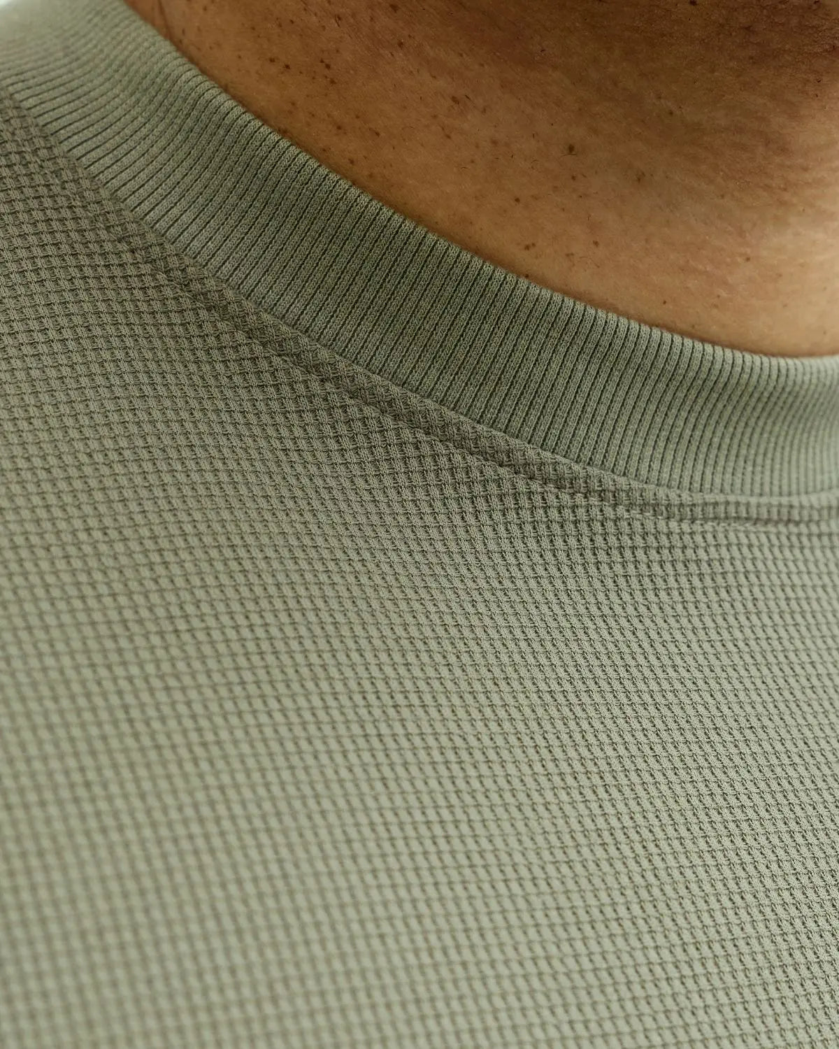 Velké pánské strukturované tričko s krátkým rukávem Jack &amp; Jones 12294528 khaki