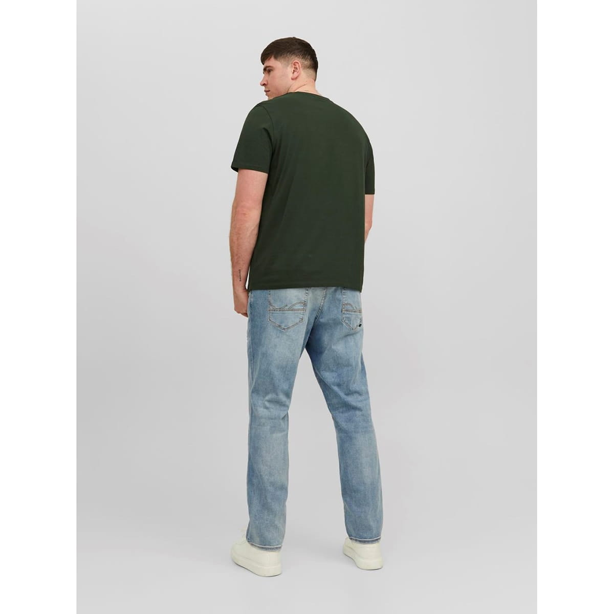 Duża męska koszulka z nadrukiem t-shirt Jack &amp; Jones 12243611 ciemnozielony