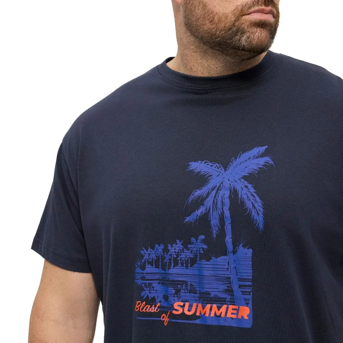 Duży męski T-shirt z wakacyjnym nadrukiem koszulka z krótkim rękawem North Latitude 51323-0581 granatowa