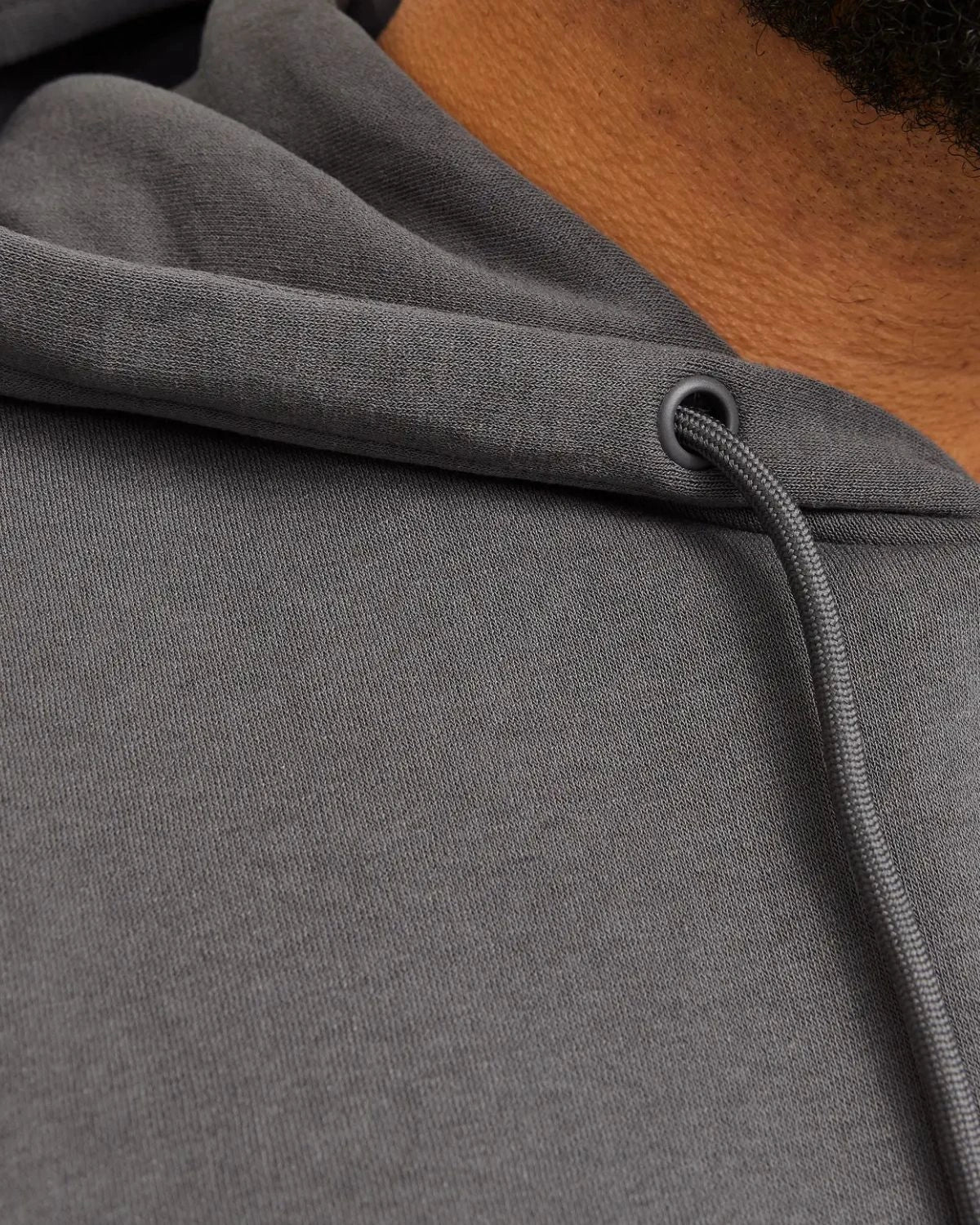 Duża męska bluza wkładana przez głowę z kapturem Jack &amp; Jones 12250595 szara